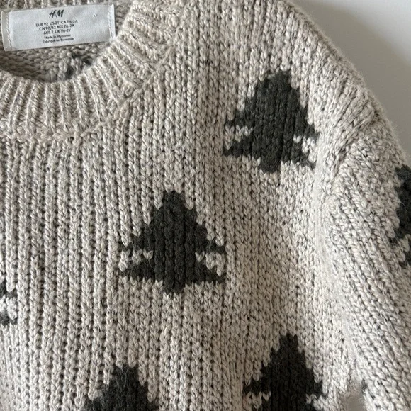H&M Beige Knit Sweater - Picture 2 of 4